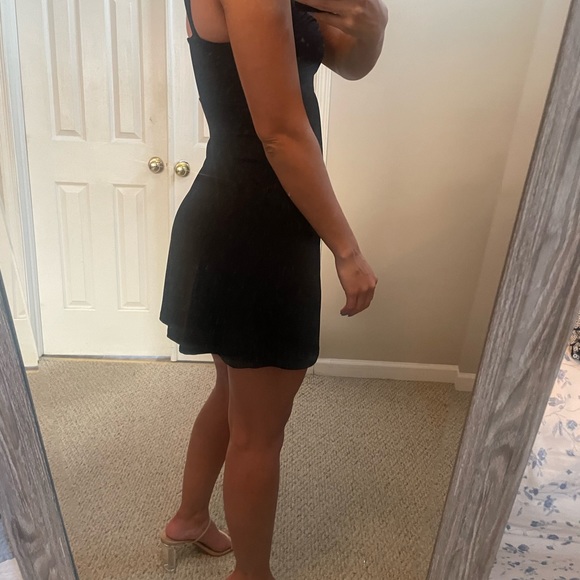 Dress - Picture 2 of 5